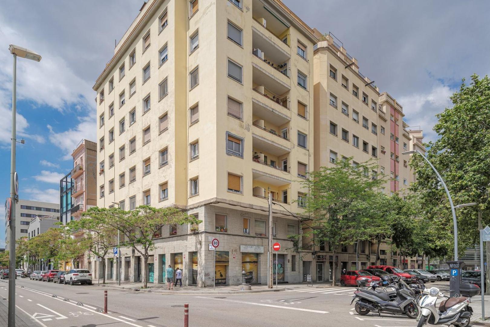 Guestready - Comfortable Retreat Next To The Apartment Barcelona